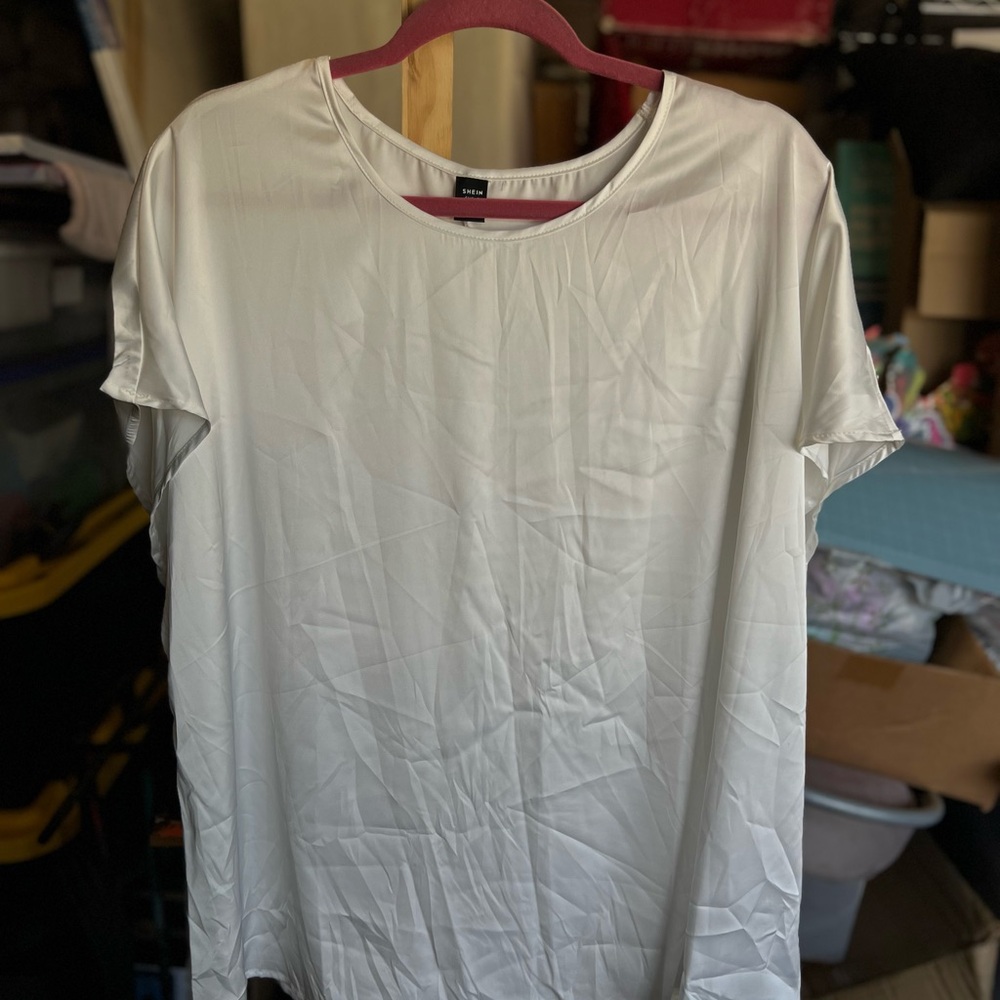 Women's White Top